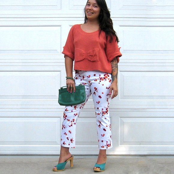 NWT INC‎ STRETCH INTERNATIONAL CONCEPTS  Prince Floral Crop Pant Sz 6P - Picture 1 of 8